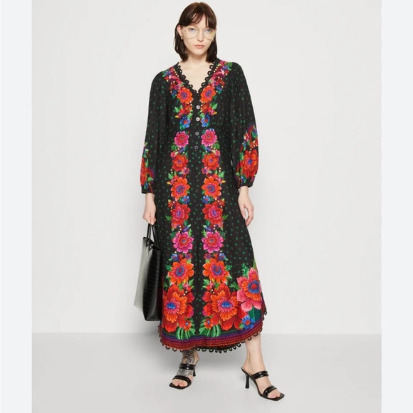 FARM Rio | Dresses | Farm Rio Blooming Garden Floral Longsleeve Maxi Dress  | Poshmark